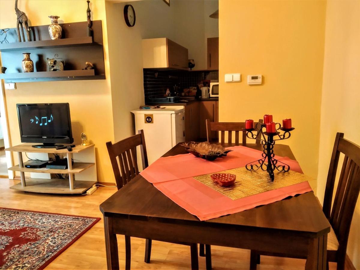Apartment Sense Of Zizkov براغ المظهر الخارجي الصورة
